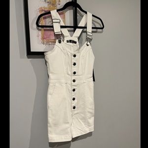 NWT Volcom overall shorts